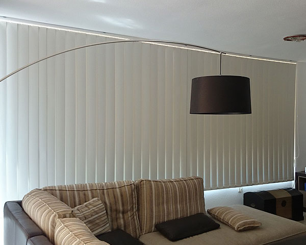 persiana vertical para sala de estar lima